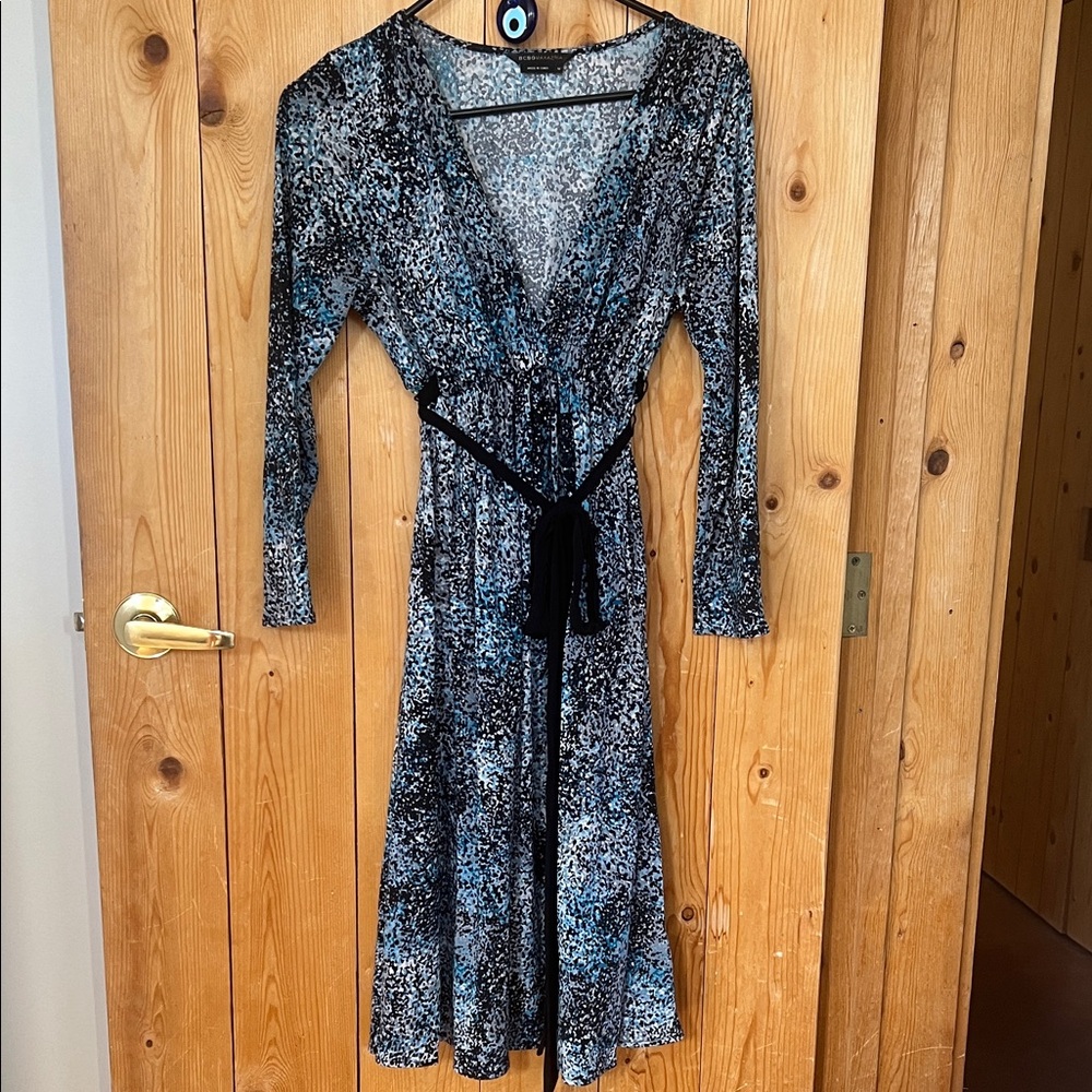 BCBGMaxAzria Blue, Black, and White Long Sleeve Dress